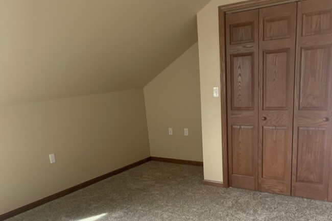 Foto del edificio - 406 Sunrise Ave