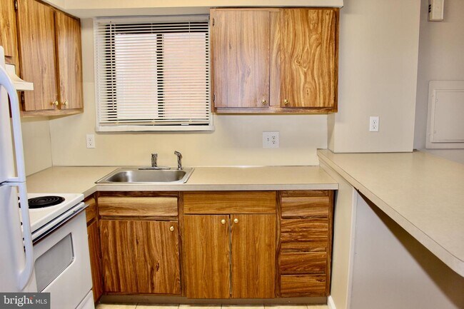 Foto del edificio - 1426 W Porter St