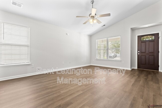 Building Photo - 2297 Spurr Rd
