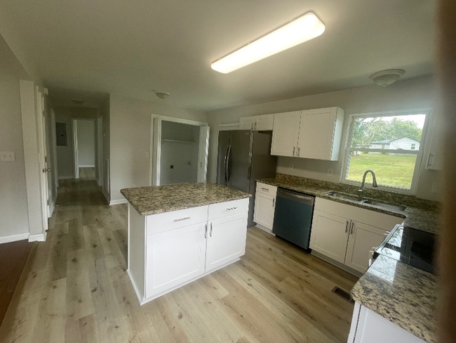 Building Photo - 135 Clauson Dr
