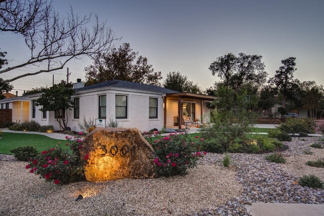 Foto del edificio - 3001 32nd St