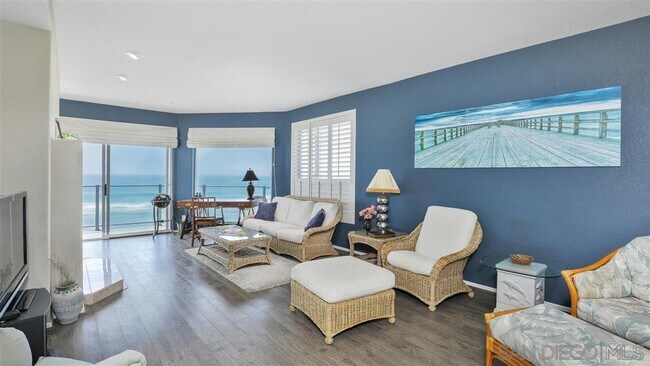 Building Photo - 1362 Seacoast Dr