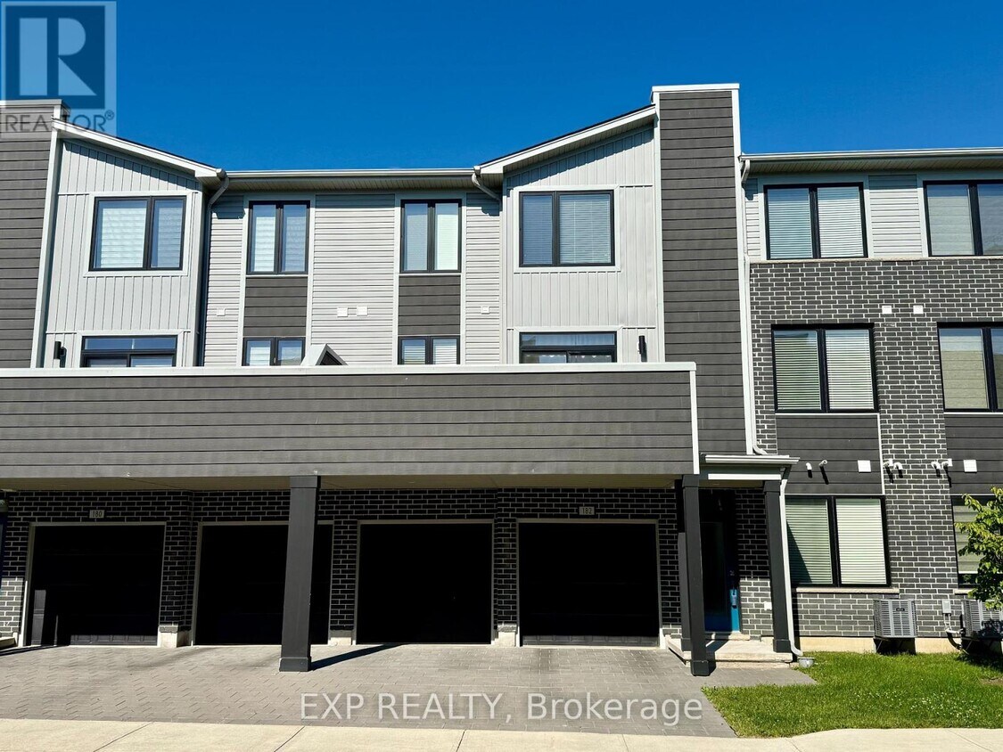 Photo principale - 177-177 Edgevalley Rd