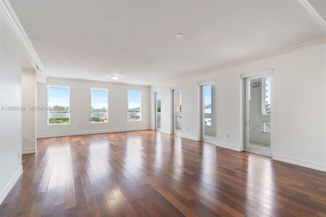 Foto del edificio - 455 E Palmetto Park Rd