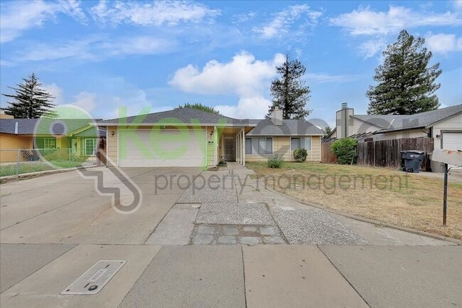 Building Photo - 10 Dempster Ct