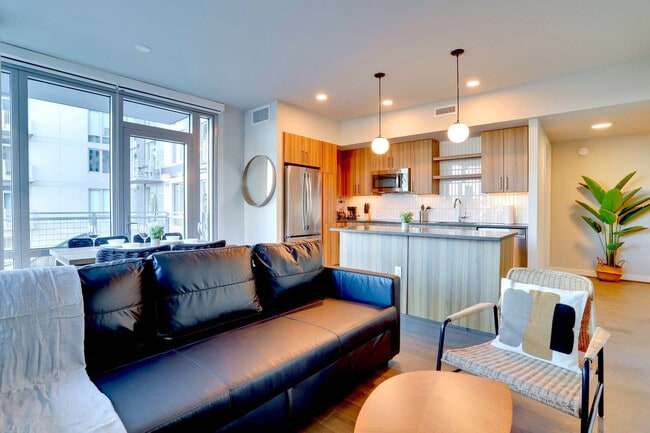 Building Photo - 1122 N Hudson St