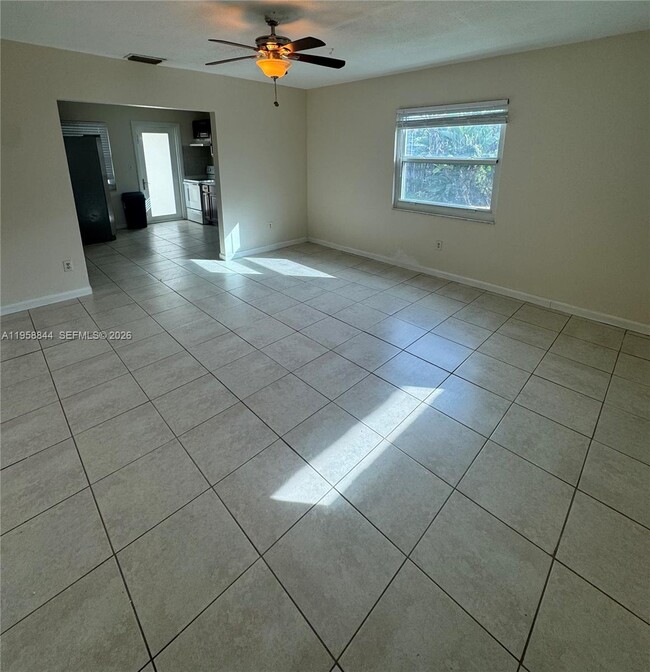 Foto del edificio - 2220 SW 46th Ct