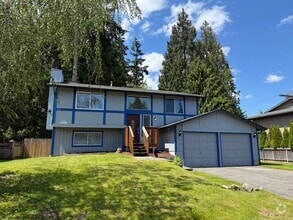Building Photo - 11612 37th Dr SE
