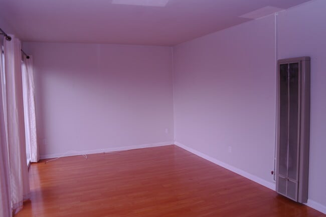 Building Photo - 4131 California St