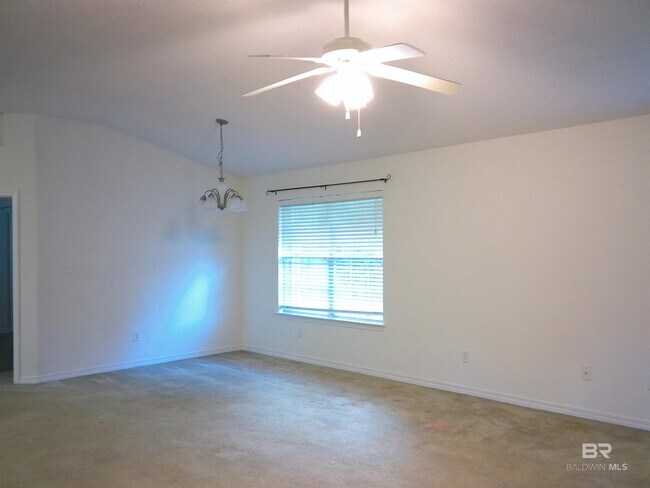 Building Photo - 108 Davison Loop