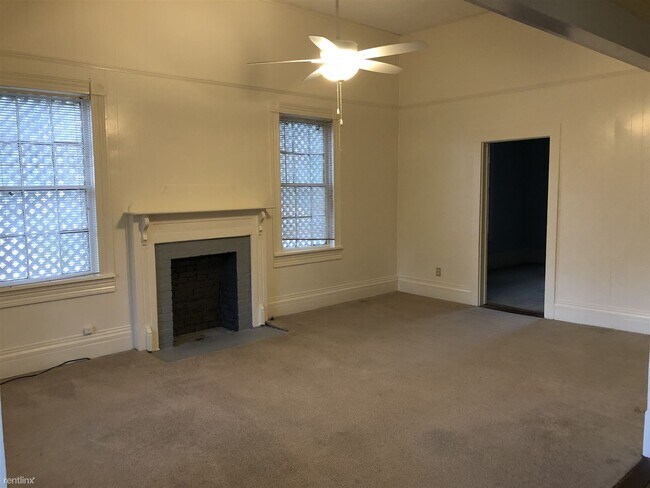 Building Photo - 2 br, 2 bath House - 816 W Main St