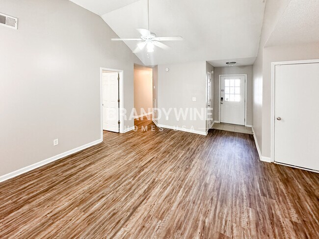 Foto del edificio - 5389 Sand Bar Ln