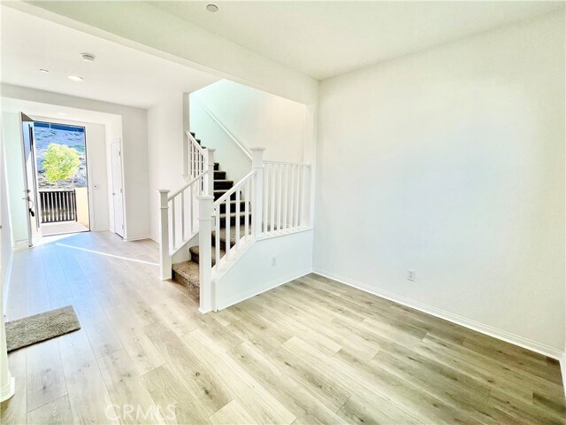 Foto del edificio - 27355 Hyland Ct