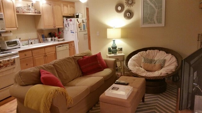 Photo - 155 S Pennsylvania St Apartment