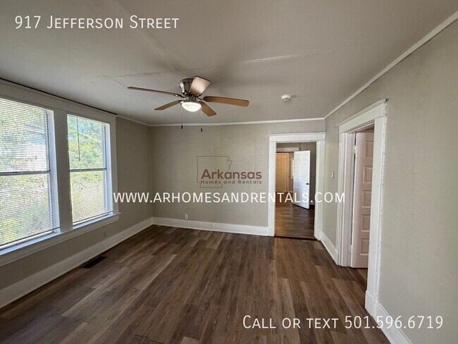 Foto del edificio - 917 Jefferson St