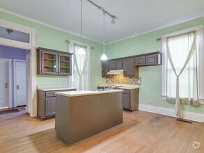 Building Photo - 2111 Jefferson Ave