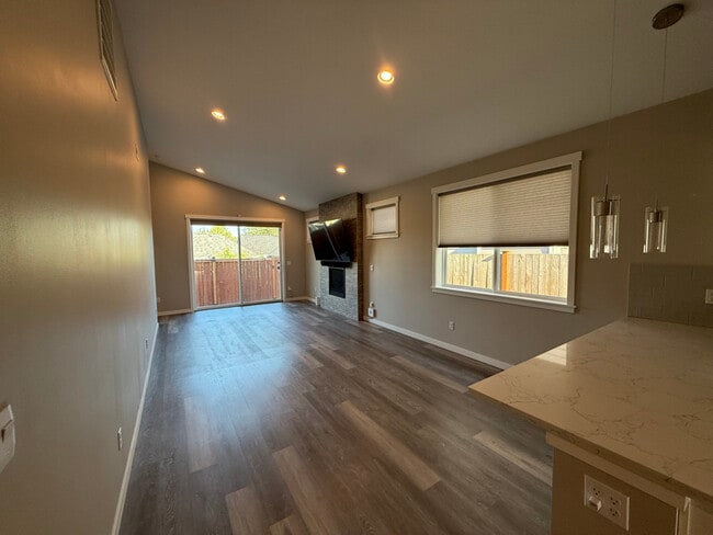 Foto del edificio - 17749 26th Dr NE