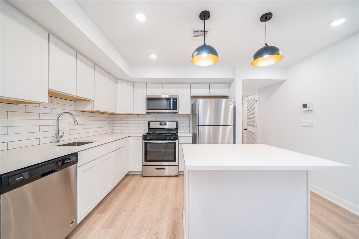 Foto principal - 722 Hudson St