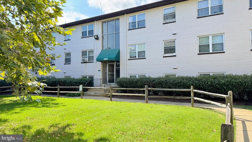 Foto principal - 4258 Buckman Rd