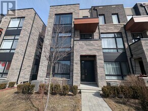 Building Photo - 18 Carpaccio Ave