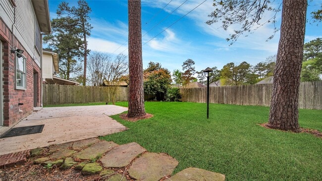 Building Photo - 8826 Sunny Point Dr