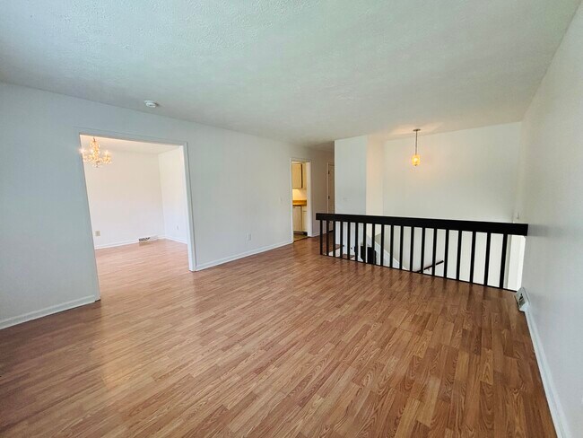 Foto del edificio - 306 Woodbine Dr
