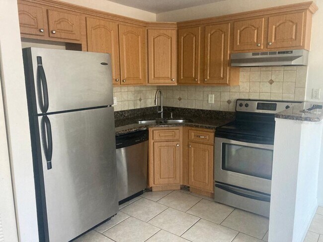 Building Photo - 4772 Walden Cir