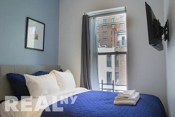 Building Photo - 143 East 36th Street