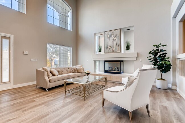 Building Photo - Modern 5-Bedroom, 3-Bathroom Oasis with a 3-Car Garage in the Heart of Las Vegas