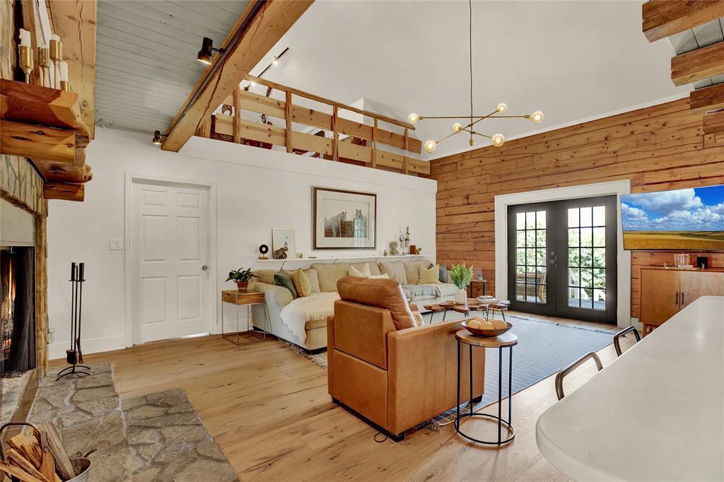 Foto principal - 545 Hillside Dr