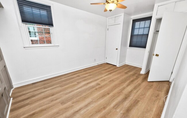 Foto del edificio - 7436 Belden St