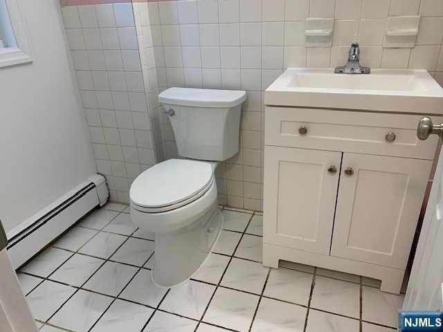 Building Photo - 76 Grant St