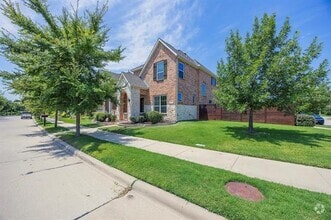 Building Photo - 2817 Kirin Rd
