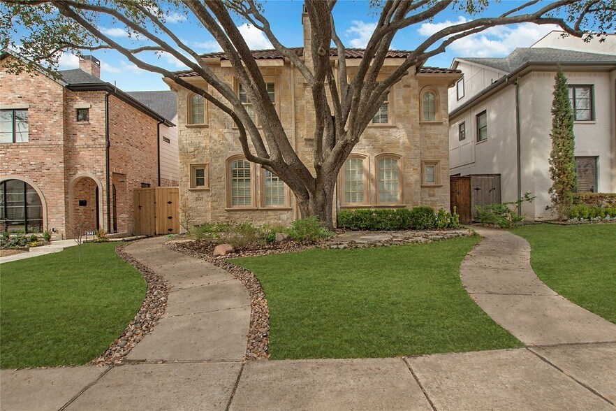 Foto principal - 3642 Asbury St