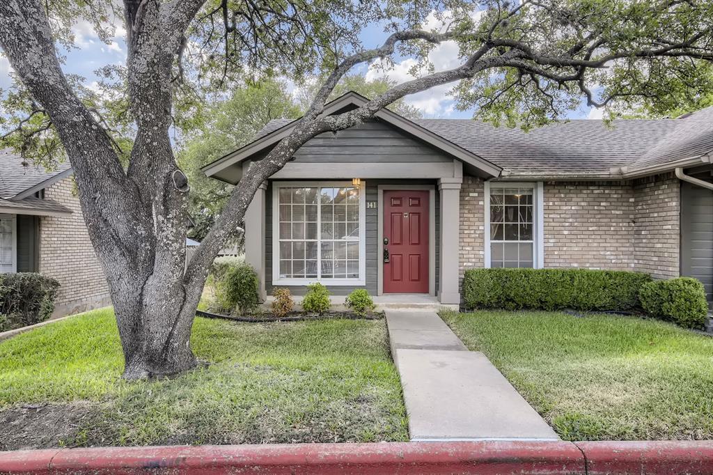 Foto principal - 1015 E Yager Ln