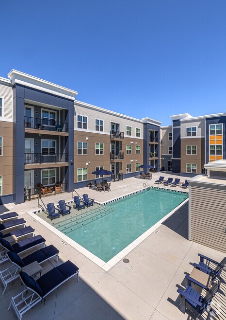 Building Photo - Viva Bene 55+ Active Adult Apartment Homes