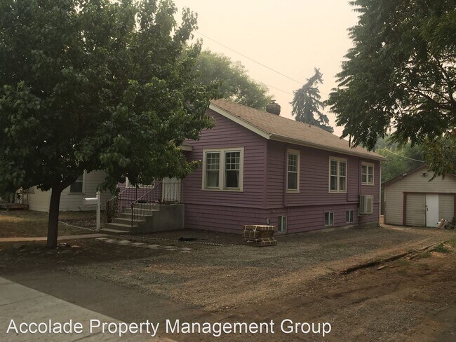 Building Photo - 3 br, 2 bath House - 907 North Water