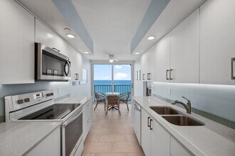 Building Photo - 3360 S Ocean Blvd
