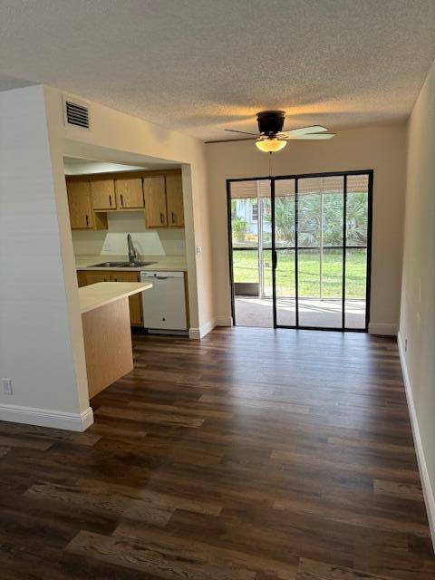Foto del edificio - 4245 Oak Terrace Dr