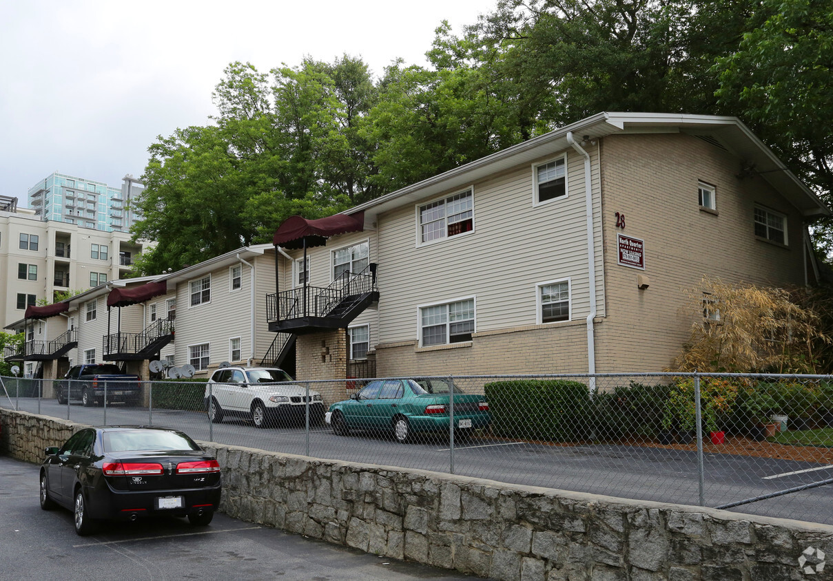 Building Photo - North Quarter Apartments