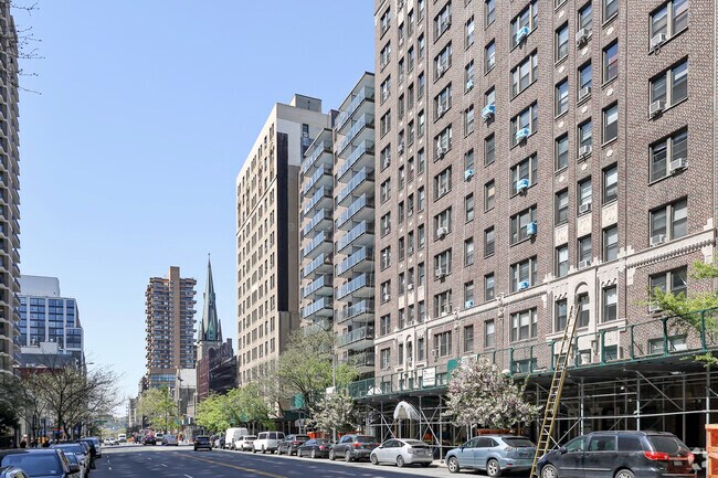 Foto del edificio - 135 W 96th St