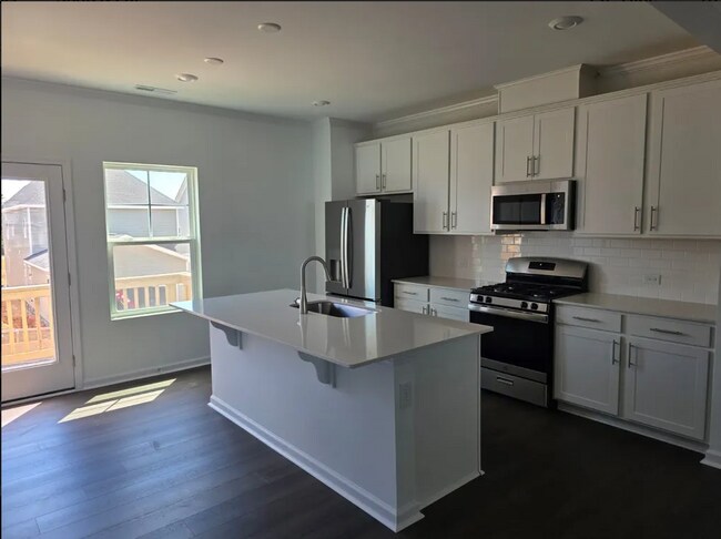 Foto del edificio - 1439 Jay Rd