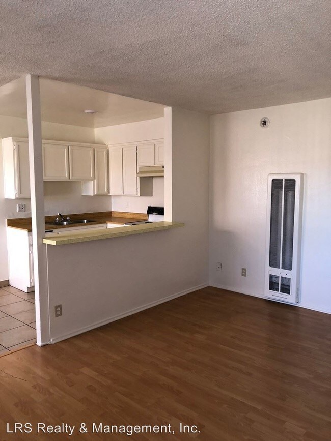 Building Photo - 14555 Blythe St