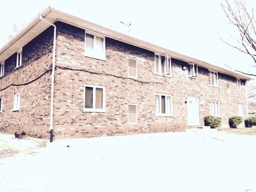 Primary Photo - 1222 W Monroe St