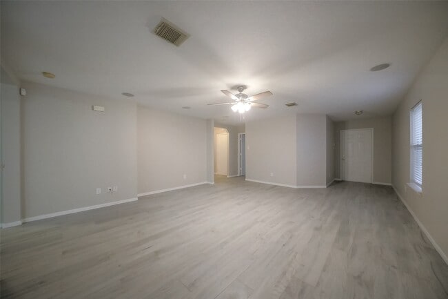 Building Photo - 3106 Centennial Village Dr