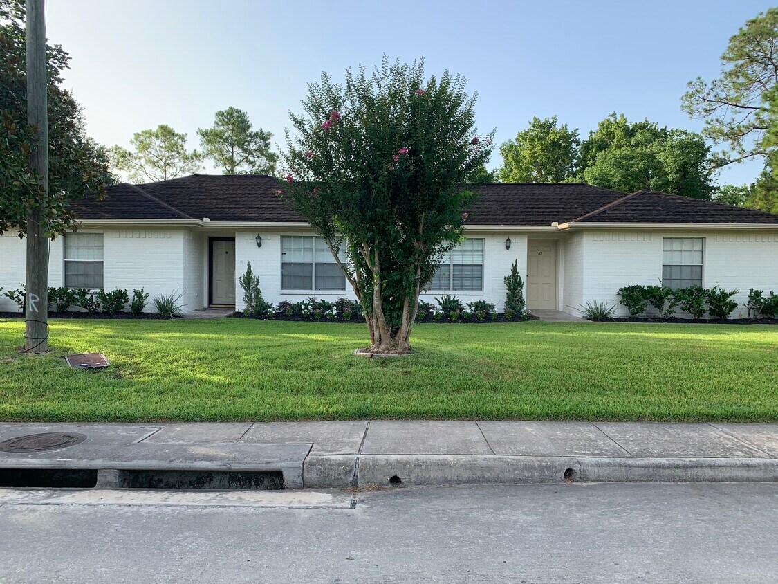 3103 Yost Blvd, Pearland, TX 77581 Apartments in Pearland, TX