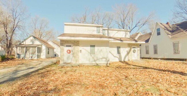 Foto del edificio - 3D Tour Available - Attached Garage + Pet ...