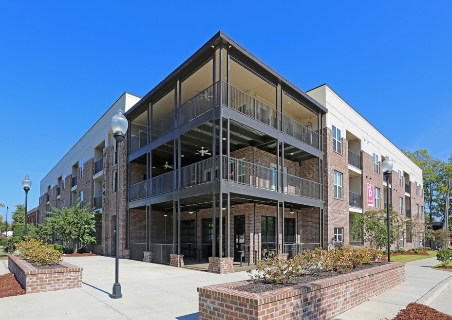 Photo - The Balcony Apartments