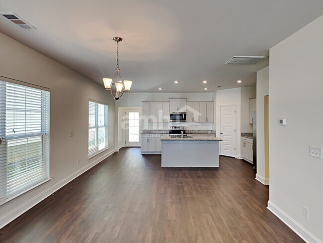 Foto del edificio - 5344 Tupelo St