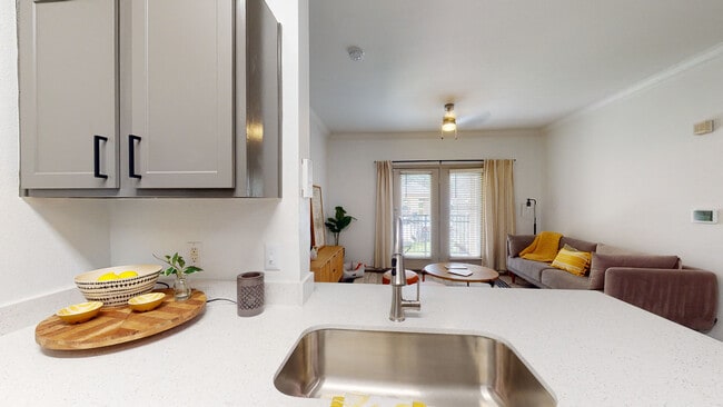 Building Photo - The Alona